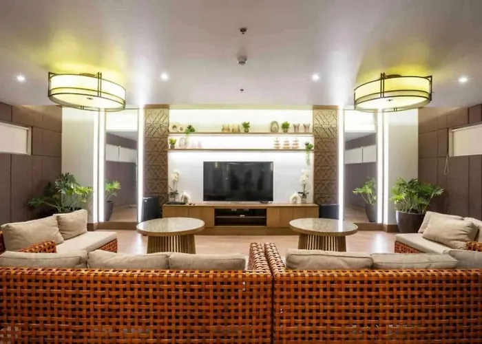 Apartahotel The Atherton By Dmci- 2br Free Parking 4*